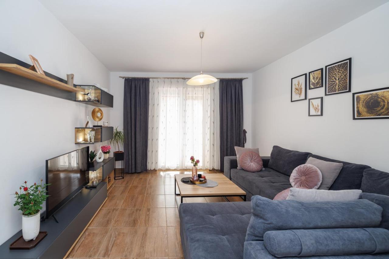 Spacious And Modern App With Big Terrace Malinska Exteriér fotografie