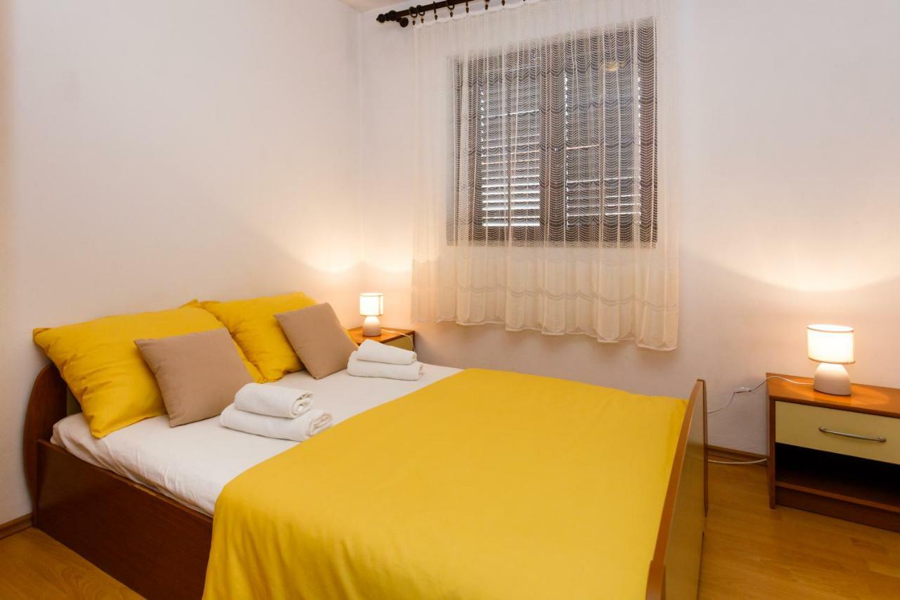 Spacious And Modern App With Big Terrace Malinska Exteriér fotografie